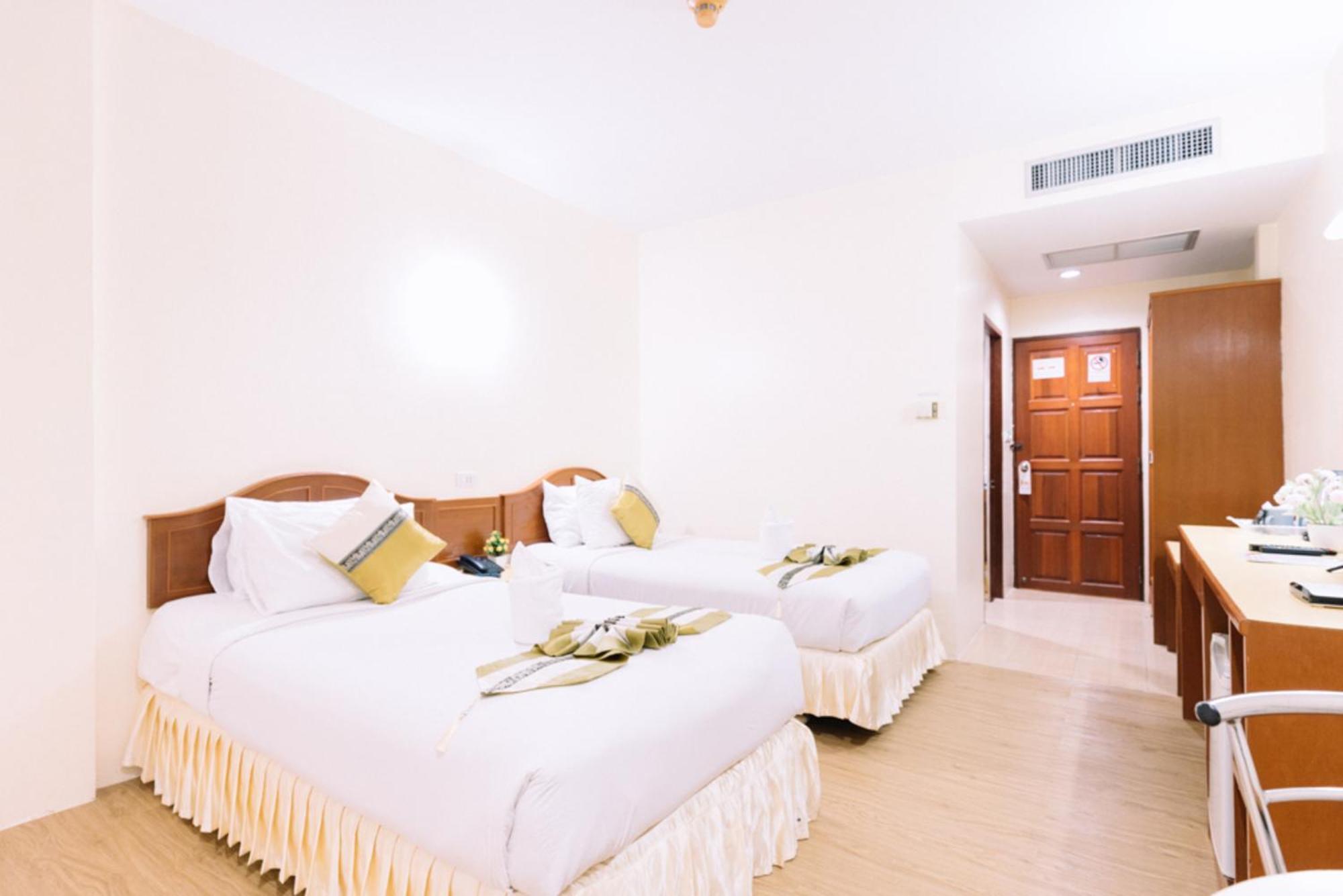 Chumphon Gardens Hotel Exterior foto