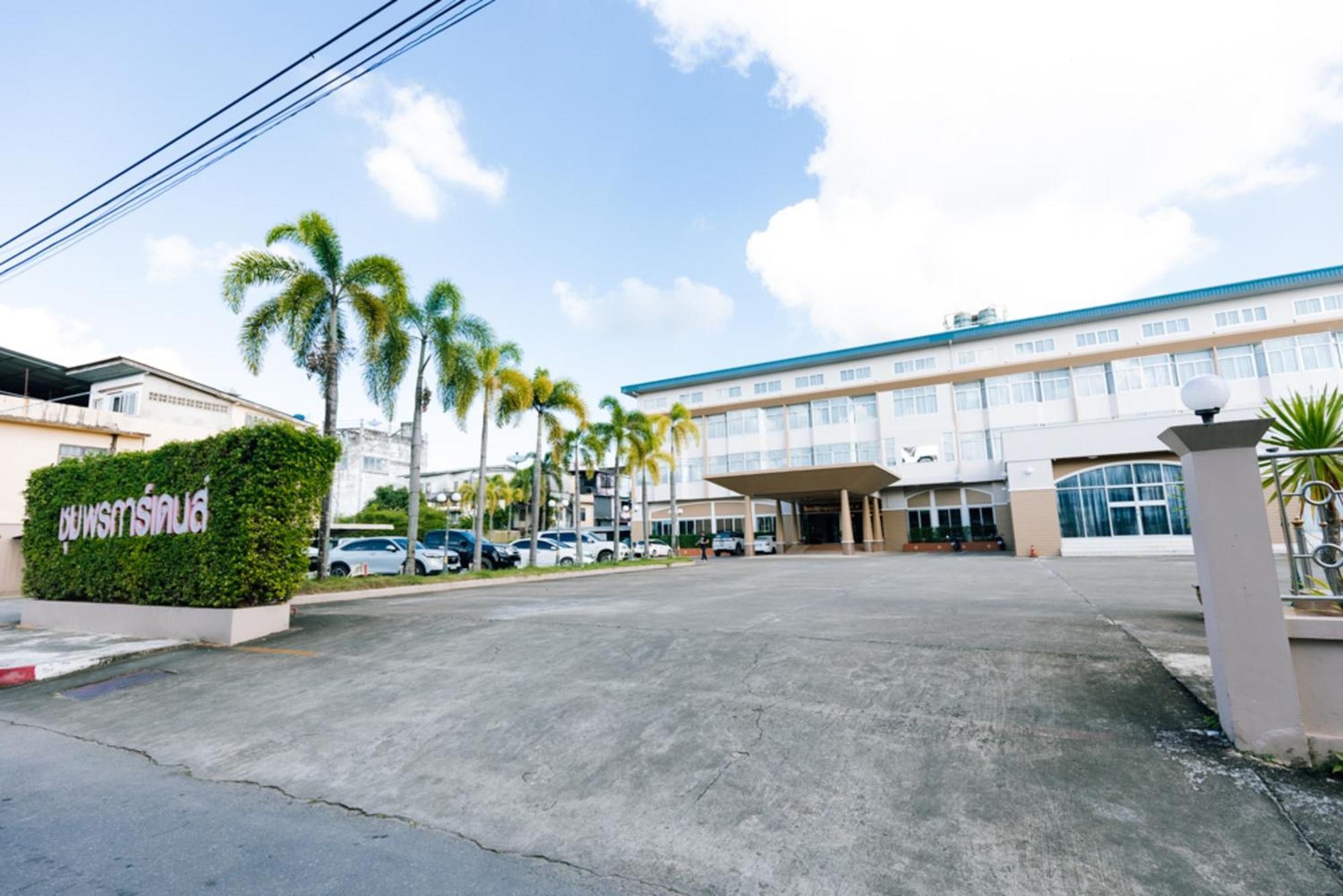 Chumphon Gardens Hotel Exterior foto