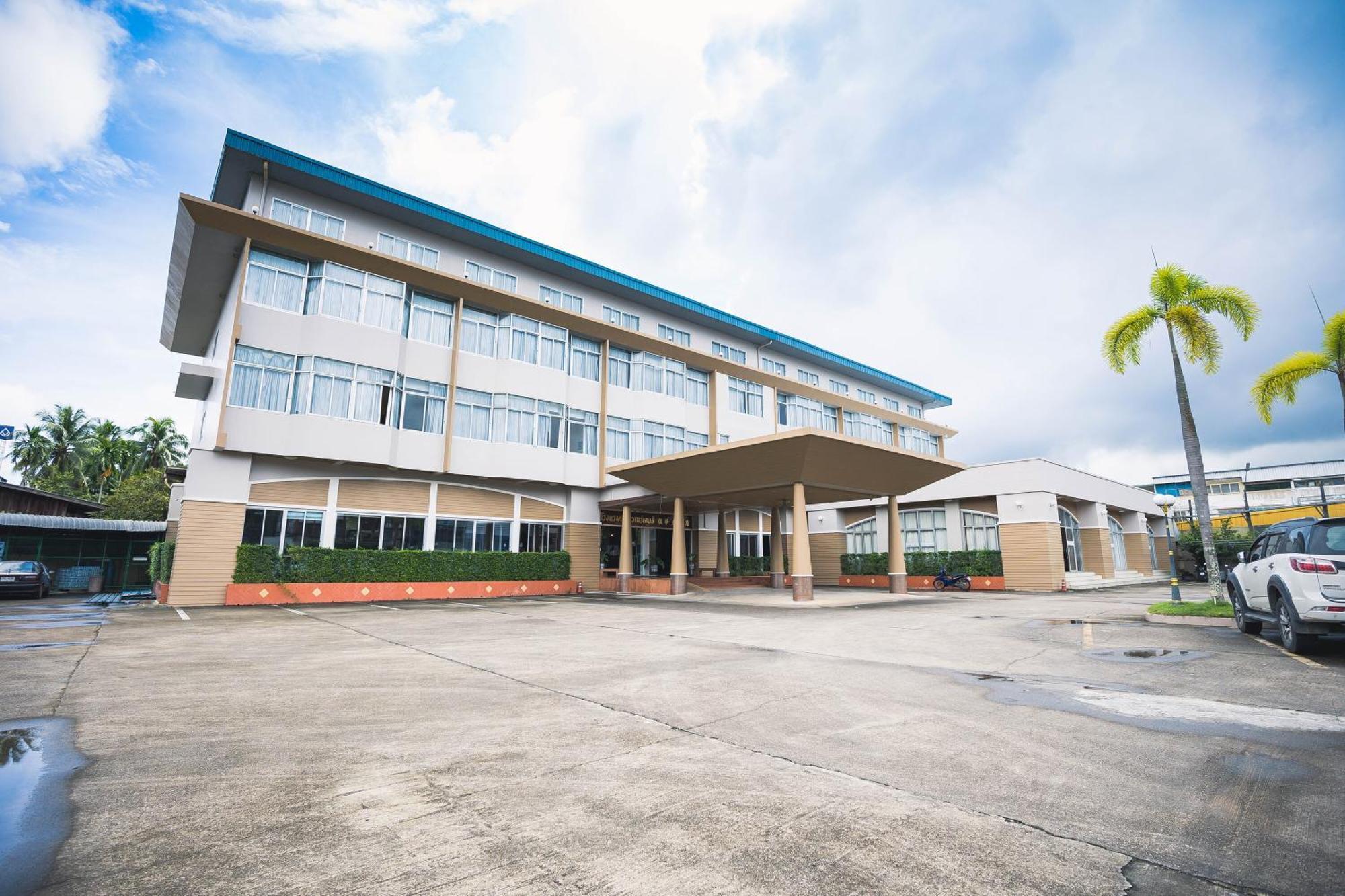 Chumphon Gardens Hotel Exterior foto