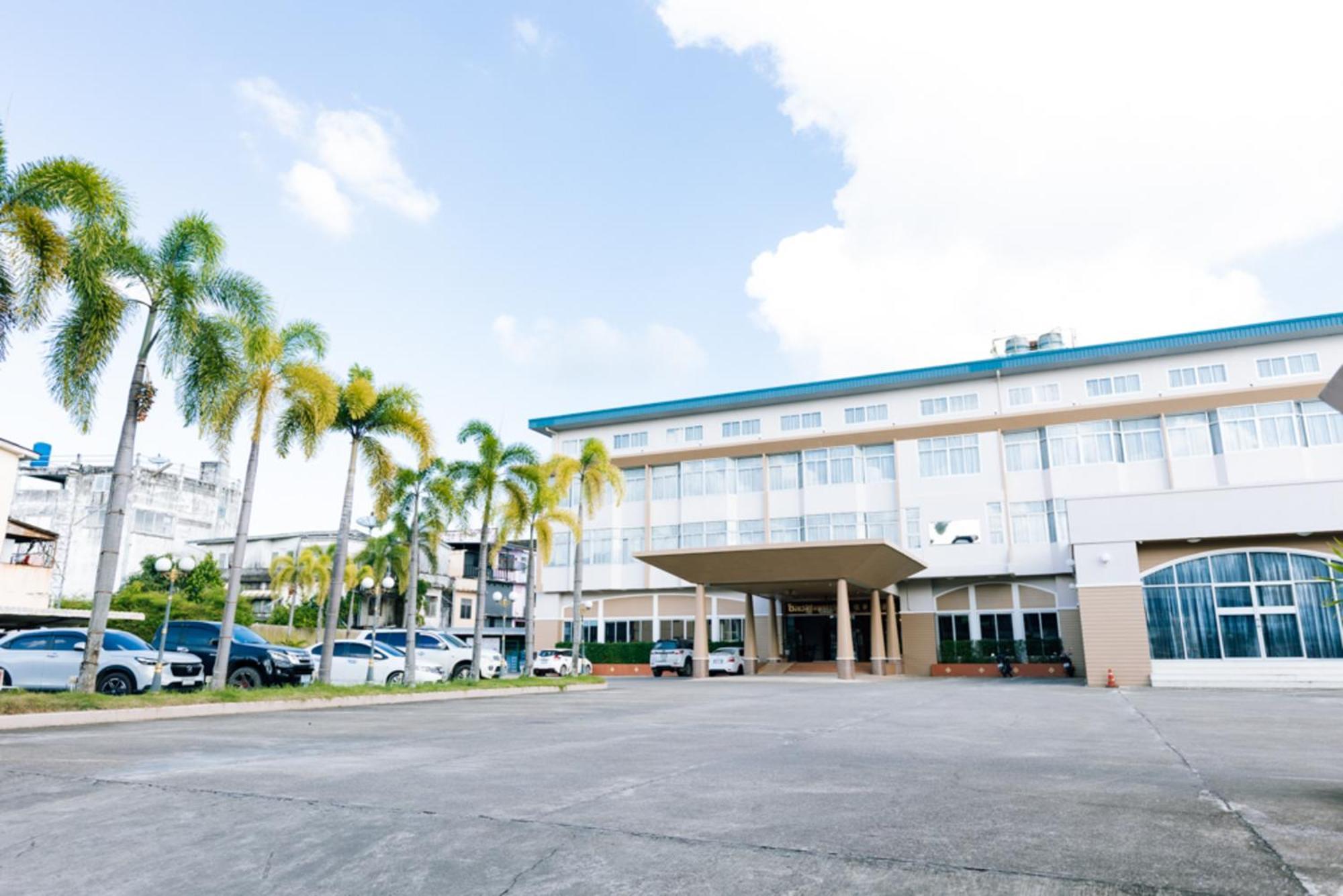 Chumphon Gardens Hotel Exterior foto