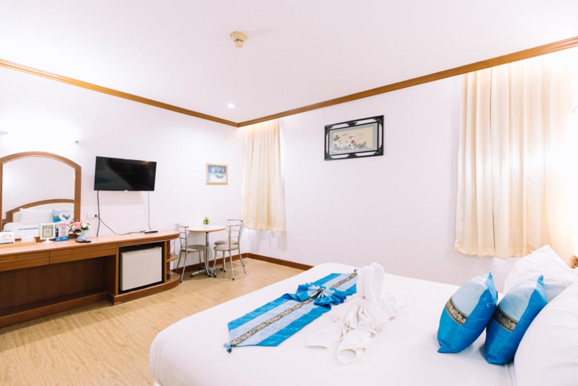 Chumphon Gardens Hotel Exterior foto