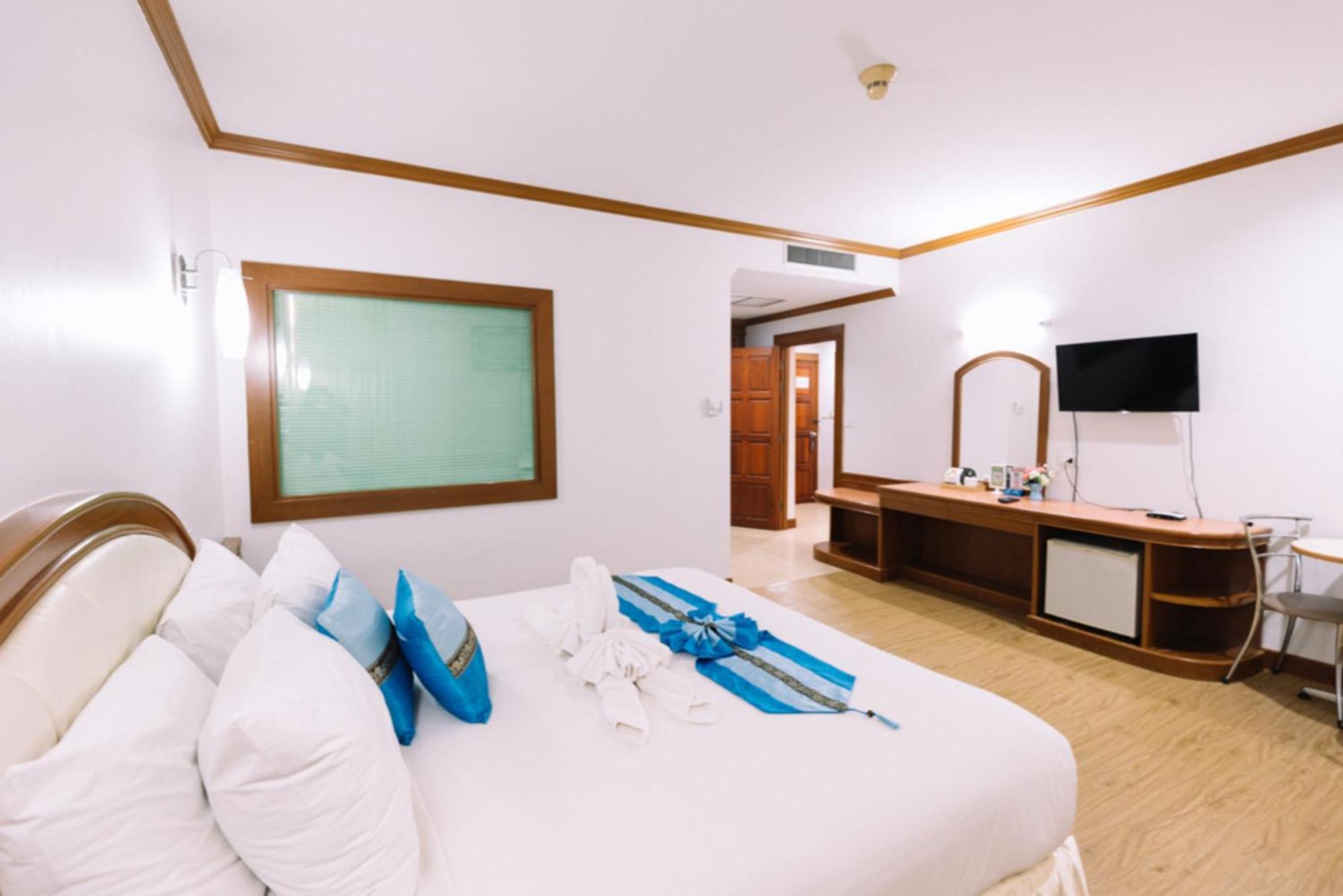 Chumphon Gardens Hotel Exterior foto