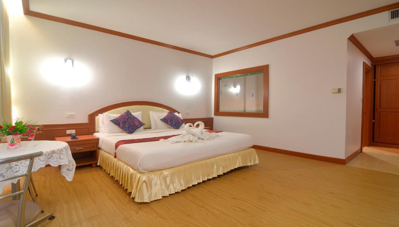 Chumphon Gardens Hotel Exterior foto
